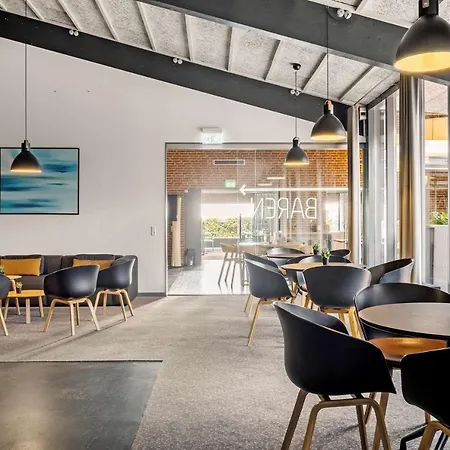 Hotel Sonderborg Strand فندق 4*