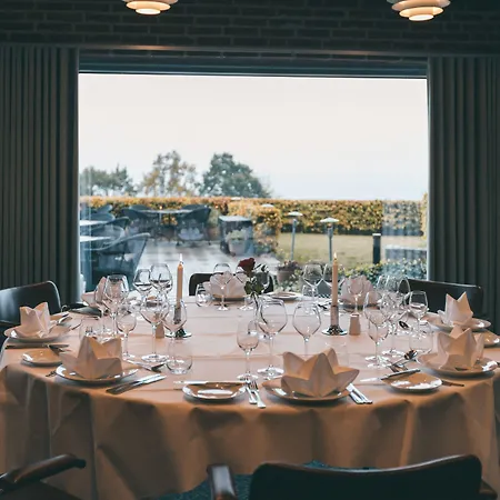 Hotel Sonderborg Strand فندق