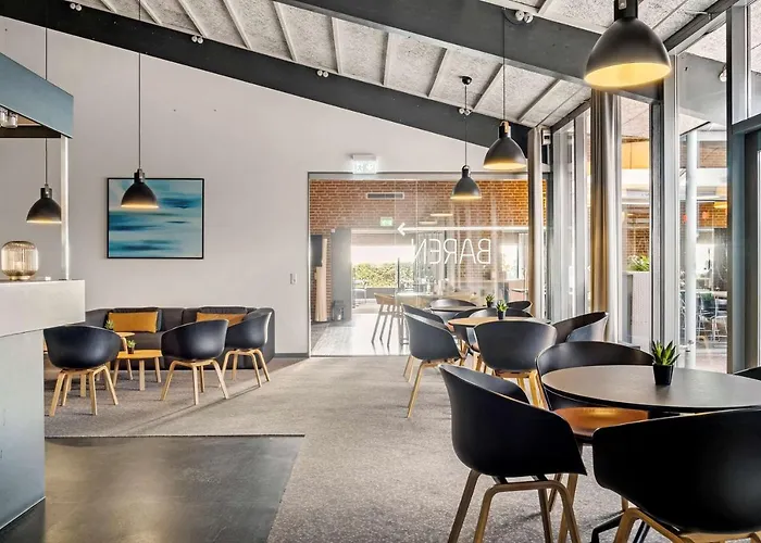 Hotel Sonderborg Strand Hotel 4*