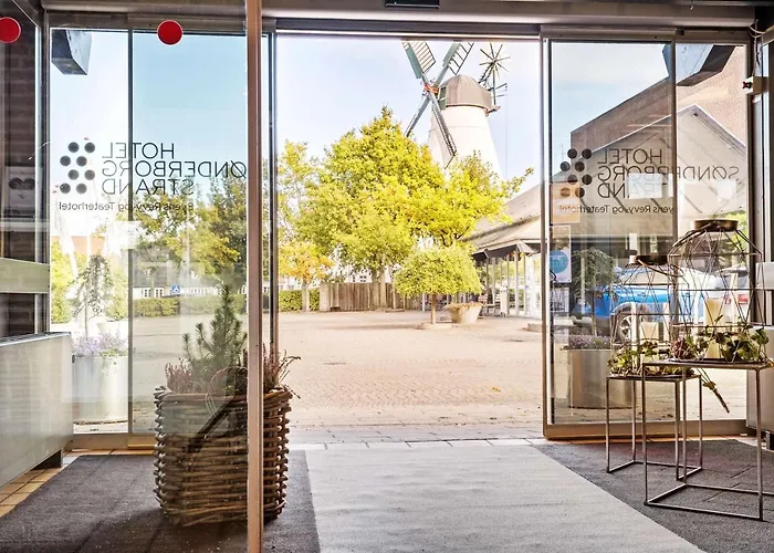 Hotel Hotel Sonderborg Strand 4*